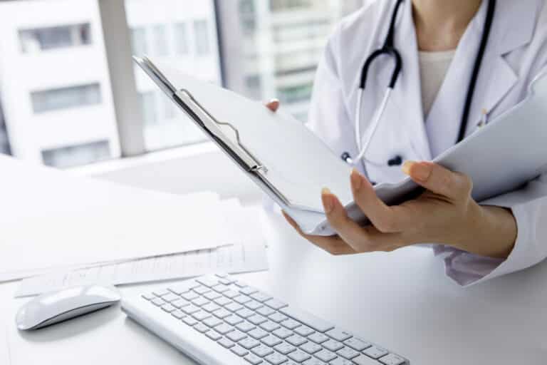 medecein qui prescrit du cbd