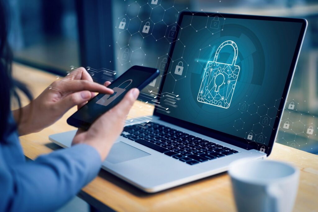 Paris en ligne et cybersécurité : les bonnes pratiques à adopter